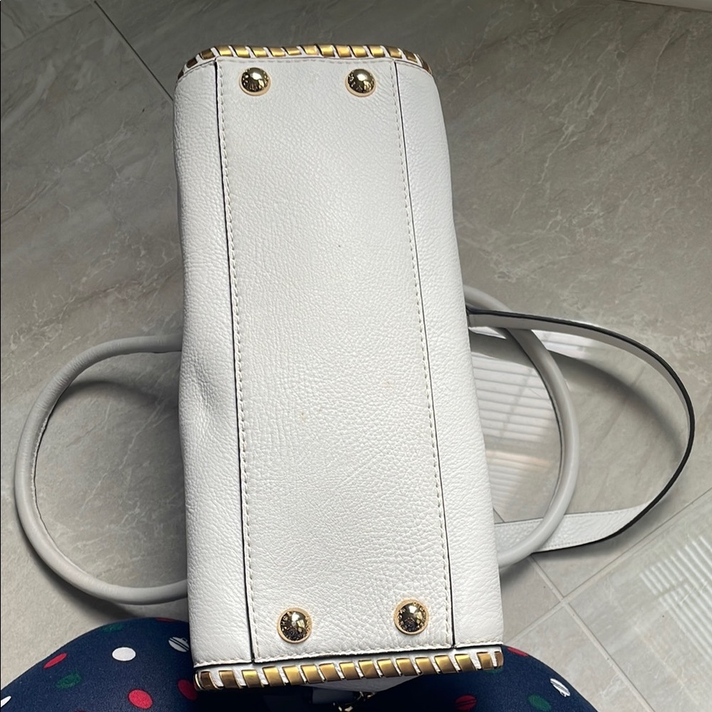 Michael Kors White and Gold Satchel bag leather - Picture 5 of 12